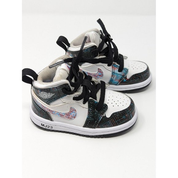 AIR JORDAN 1 MID SE TD 'TAKE FLIGHT' Size 5C - Picture 1 of 9